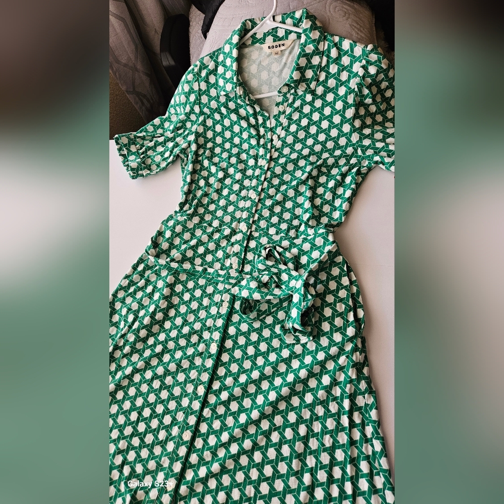 Green Polka Dot Midi Dress - Picture 5 of 6
